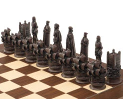 Berkeley Chess Elizabethan Russet Chess Men -Chess Shop BC2010 04