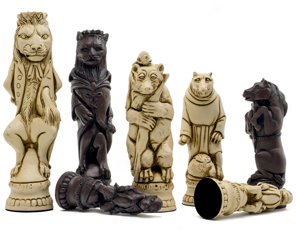 Berkeley Chess Reynard The Fox Russet Chess Men 2 Berkeley Chess Reynard The Fox Russet Chess Men - Image 2