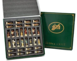 The Romans Vs Greeks Hand Painted Chess Pieces By Italfama 15 The Romans Vs Greeks Hand Painted Chess Pieces By Italfama -Chess Shop R68122 08