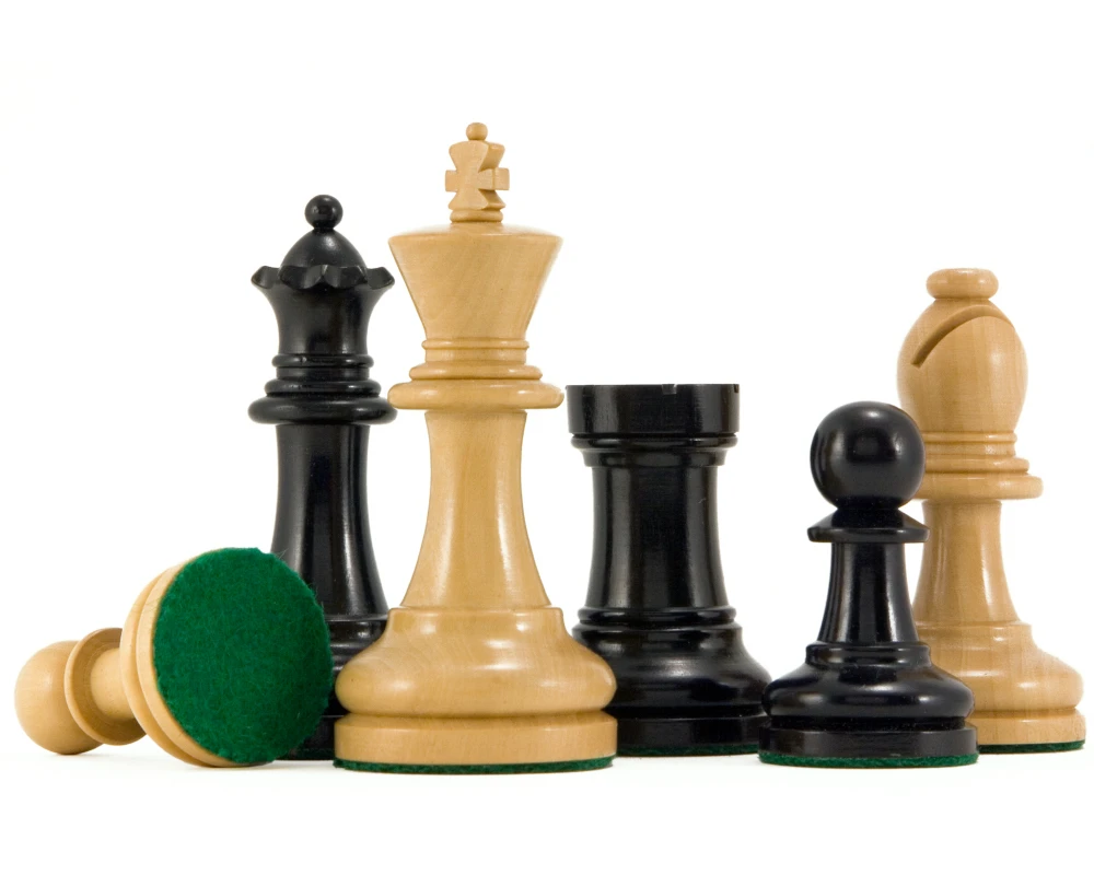 Supreme Series Ebony Staunton Chess Pieces 3.5 Inches 2 Supreme Series Ebony Staunton Chess Pieces 3.5 Inches - Image 2