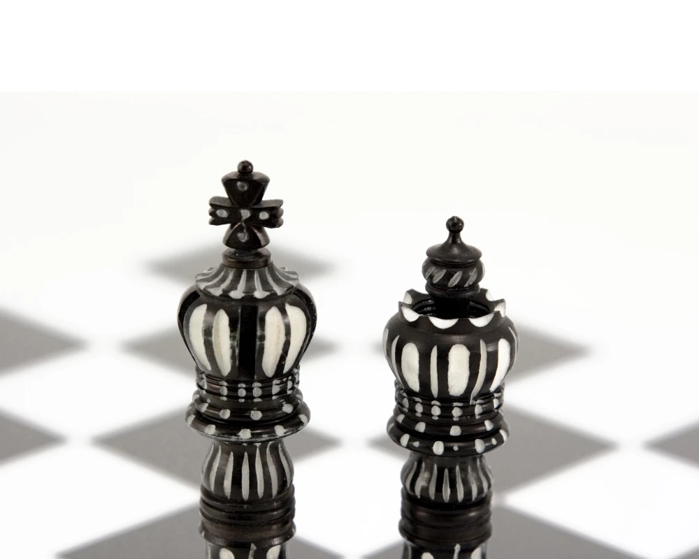 Kings Cross Carved Camel Bone Chess Pieces 3 Kings Cross Carved Camel Bone Chess Pieces - Image 3