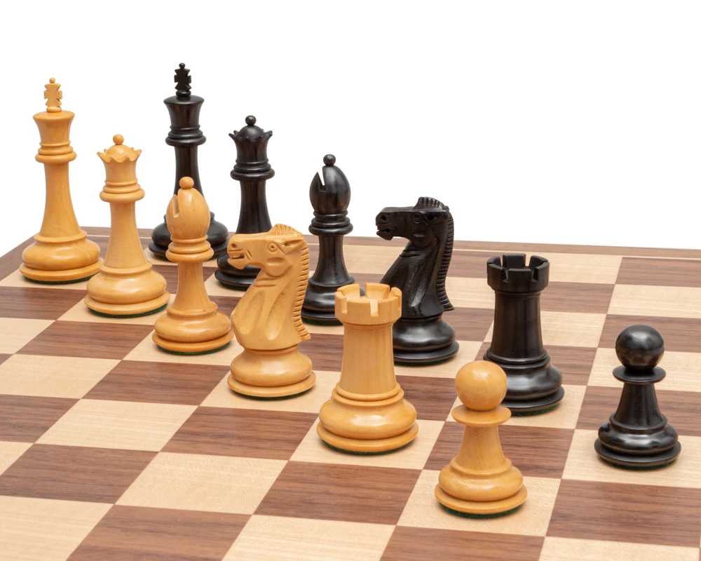 The Arundel Ebonised Staunton 3.5 Inch Chess Men (49350) 7 The Arundel Ebonised Staunton 3.5 Inch Chess Men (49350) - Image 7