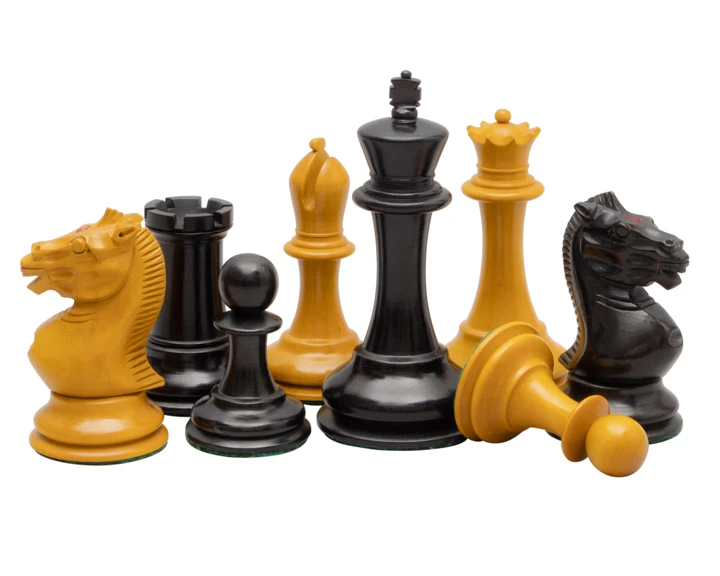 The Harrwitz Staunton 3.5 Inch Ebony Chess Men 2 The Harrwitz Staunton 3.5 Inch Ebony Chess Men - Image 2