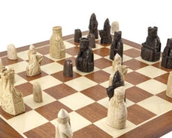 The Isle Of Lewis Large Mahogany Chess Set -Chess Shop RCPB230 02