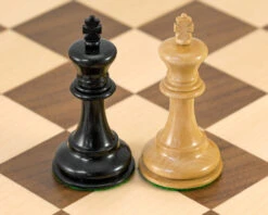 Highgrove Walnut Chess Set With Case 12 Highgrove Walnut Chess Set With Case -Chess Shop RCPB246 05