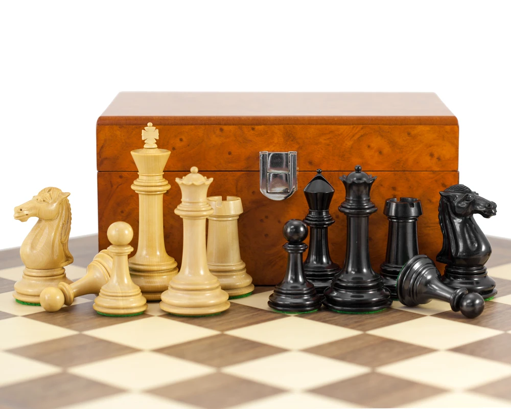 Parthenon Grand Ebony And Walnut Chess Set 7 Parthenon Grand Ebony And Walnut Chess Set - Image 7