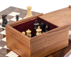 Highclere Ebony And Walnut Luxury Chess Set 11 Highclere Ebony And Walnut Luxury Chess Set -Chess Shop RCPB267 04