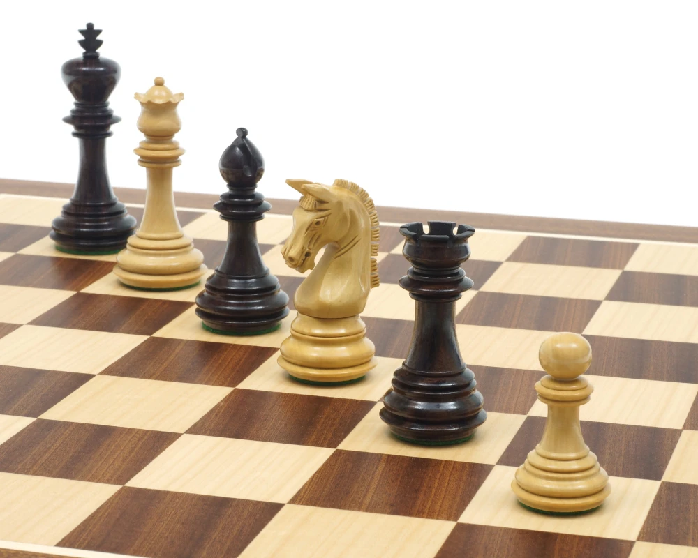 The Imperial Knight Rosewood Mahogany Chess Set 4 The Imperial Knight Rosewood Mahogany Chess Set - Image 4