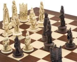 The Berkeley Chess Elizabethan Russet And Palisander Grand Chess Set -Chess Shop RCPB395 04