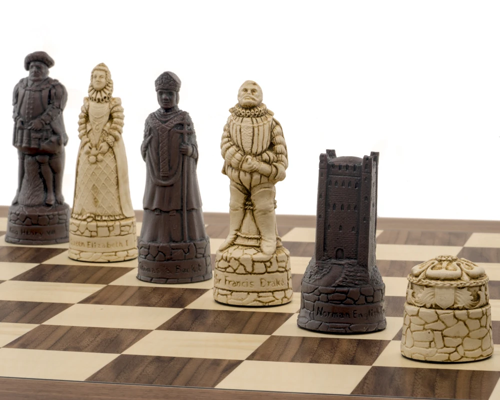 The Berkeley Chess English Russet & Walnut Chess Set 6 The Berkeley Chess English Russet & Walnut Chess Set - Image 6