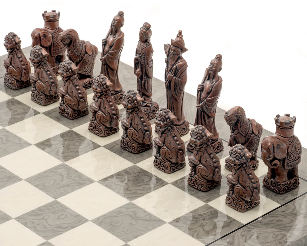 The Berkeley Chess Mandarin Grey Metal Chess Set 2 The Berkeley Chess Mandarin Grey Metal Chess Set - Image 2