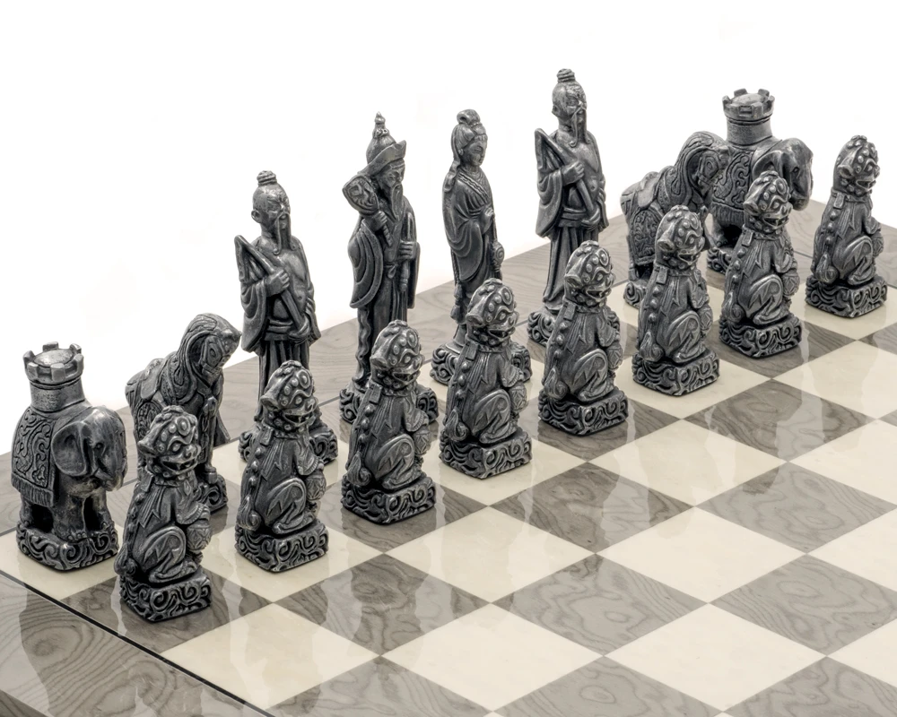 The Berkeley Chess Mandarin Grey Metal Chess Set 3 The Berkeley Chess Mandarin Grey Metal Chess Set - Image 3