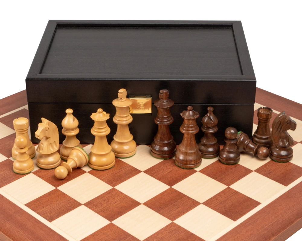 The Down Head Acacia Championship Chess Set 3 The Down Head Acacia Championship Chess Set - Image 3