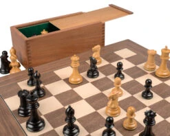 The 1890 Reproduction Staunton Ebony And Walnut Luxury Chess Set 11 The 1890 Reproduction Staunton Ebony And Walnut Luxury Chess Set -Chess Shop RCPB476 03
