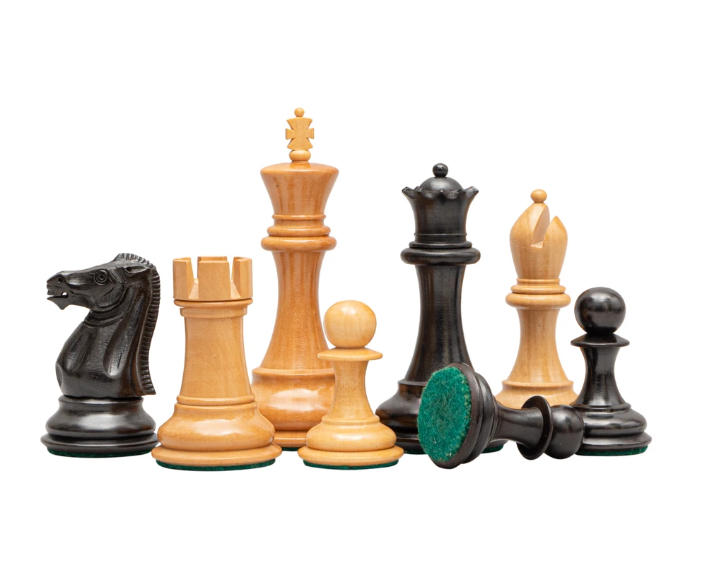 The Abingdon Black And Mahogany Chess Set 5 The Abingdon Black And Mahogany Chess Set - Image 5