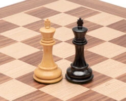 The Windsor Ebony And Walnut Traditional Chess Set 12 The Windsor Ebony And Walnut Traditional Chess Set -Chess Shop RCPB509 05