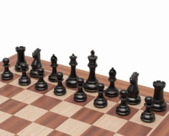 The Windsor Ebony And Mahogany Classic Chess Set 9 The Windsor Ebony And Mahogany Classic Chess Set -Chess Shop RCPB514 02