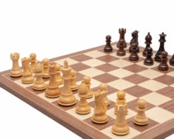The Classic Rosewood And Walnut Luxury Staunton Chess Set -Chess Shop RCPB521 03