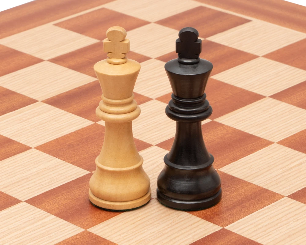 The Down Head Knight Tournament Edition Chess Set 6 The Down Head Knight Tournament Edition Chess Set - Image 6