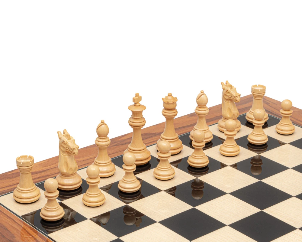 The Trapani Black Anegre, Palisander And Acacia Chess Set 3 The Trapani Black Anegre, Palisander And Acacia Chess Set - Image 3
