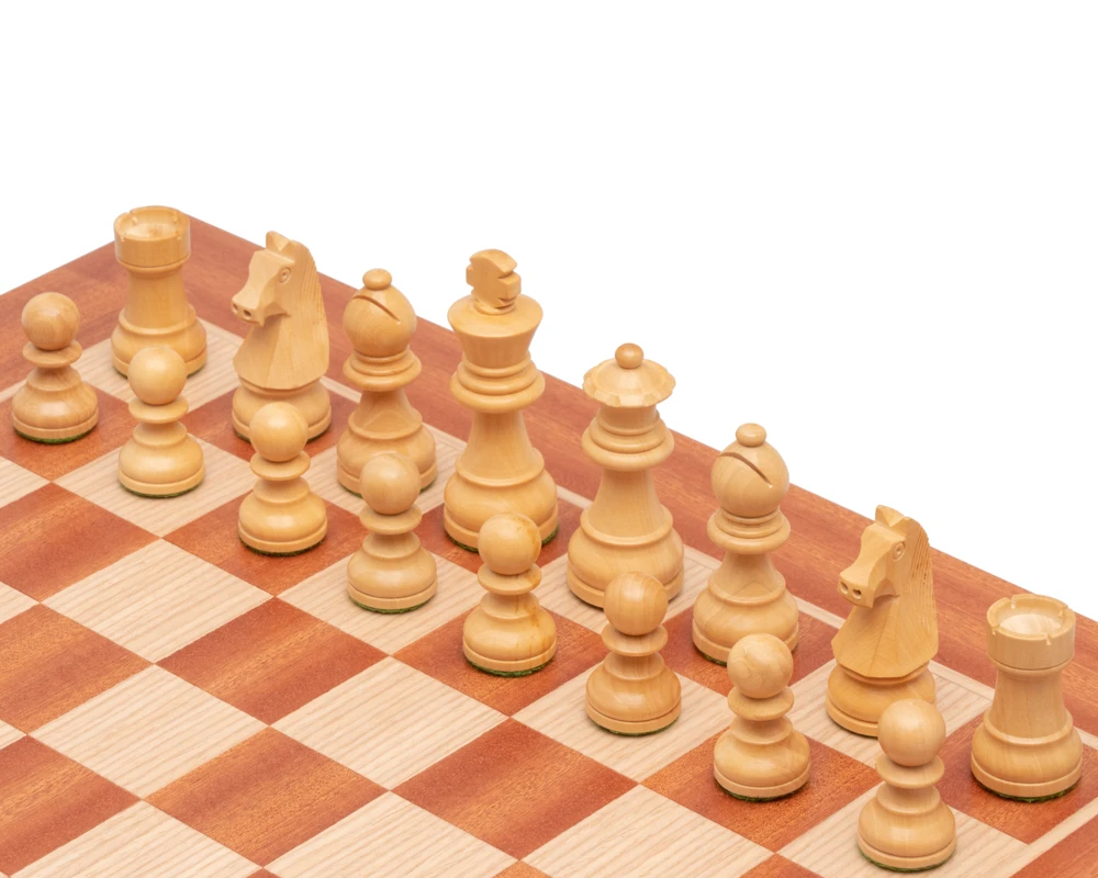 The Down Head Sheesham And Mahogany Chess Set 3 The Down Head Sheesham And Mahogany Chess Set - Image 3