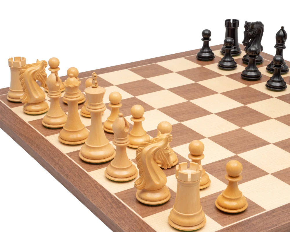 The Canterbury Knight Ebony And Walnut Luxury Chess Set 6 The Canterbury Knight Ebony And Walnut Luxury Chess Set - Image 6